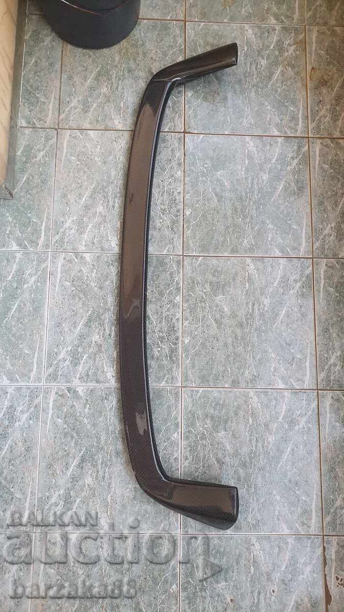 Αεροτομή από ανθρακονήματα για αυτοκίνητο