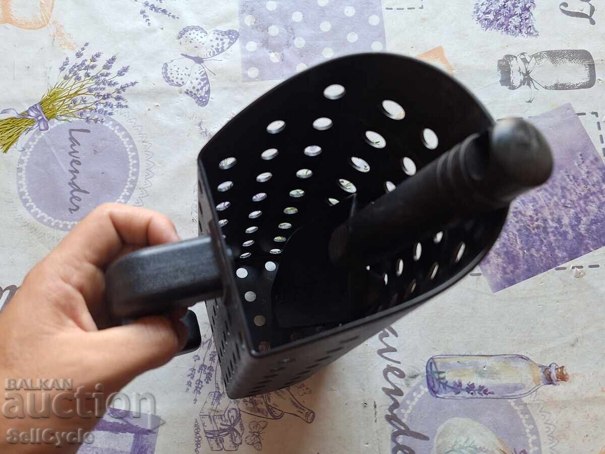 ✅ΠΛΑΣΤΙΚΗ ΚΟΥΤΑΛΑ ΚΑΙ ΦΤΥΑΡΑΚΙ ΓΙΑ ΑΜΜΟ❗ με τιμή 5.00 BGN | € 2.56