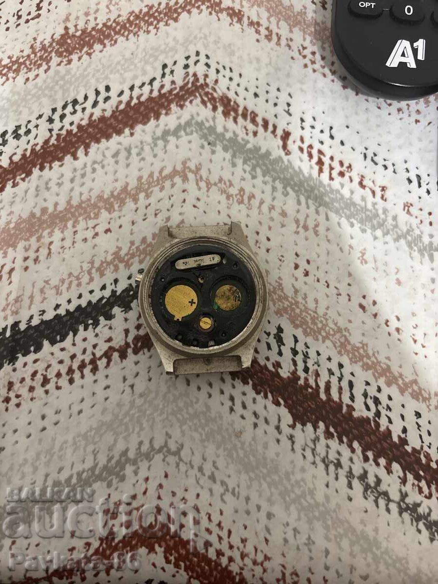 Old clock with price 50.00 BGN | € 25.56 Old clock with price 50.00 BGN | € 25.56