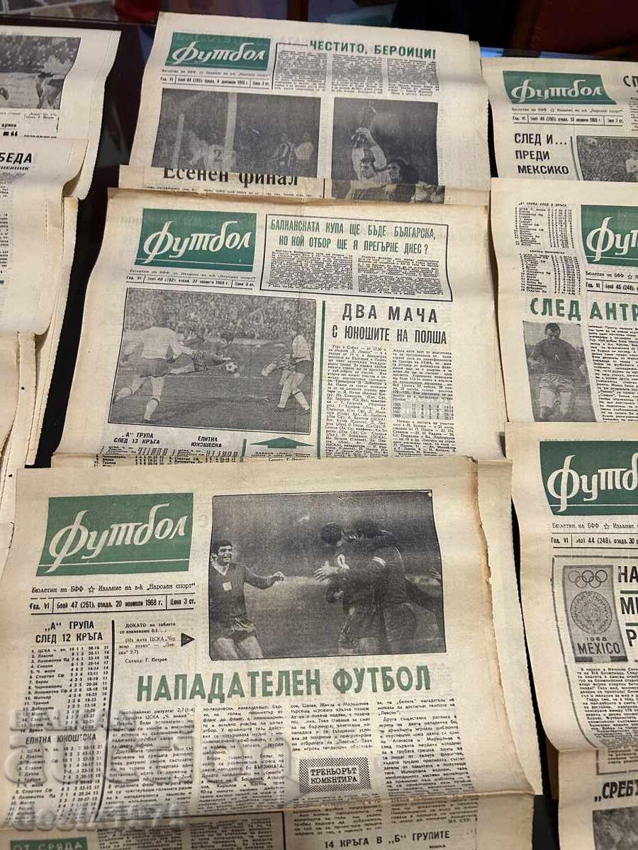 Delivery of Football Herald from 1968, 15 issues Delivery of Football Herald from 1968, 15 issues