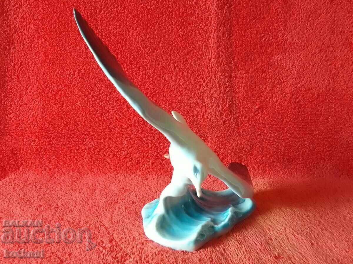 Licitație Rosenthal figurină veche din porțelan, Pescăruș cu aripile desfăcute