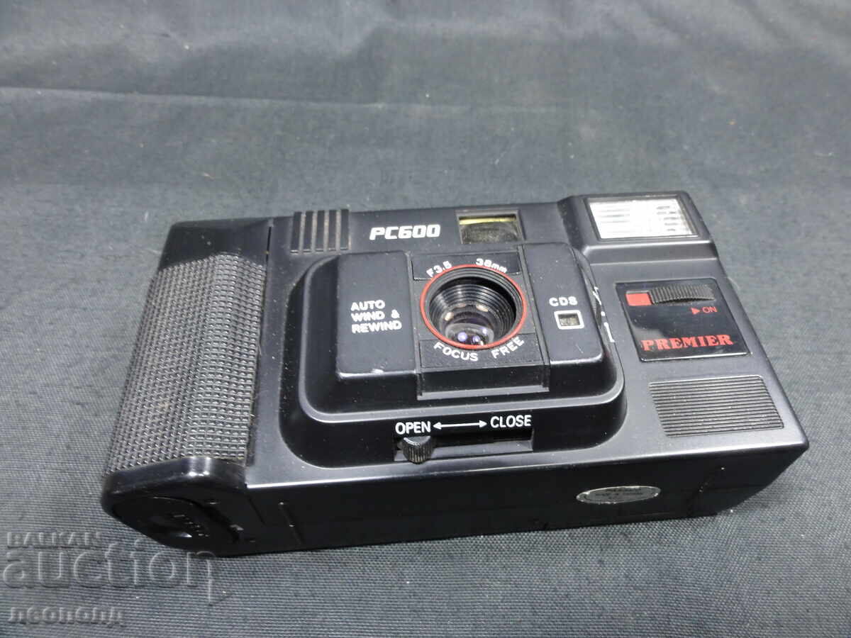 Delivery of BZTs STAR RETRO FILM CAMERA PREMIER PC600