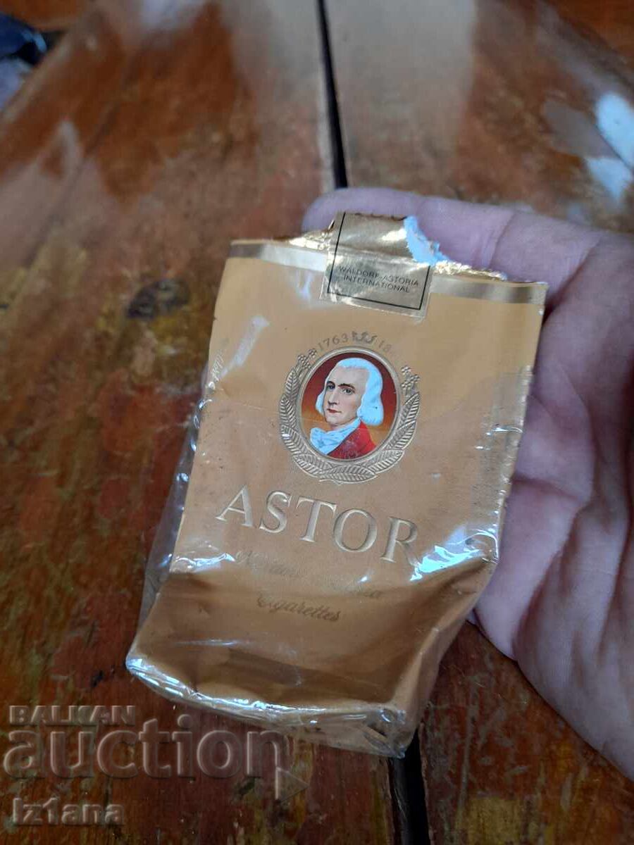 Large pack of Astor cigarettes with price 11.00 BGN | € 5.62