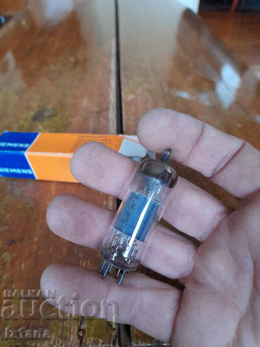 Παλιά λυχνία ραδιοφώνου Siemens Rohre PL95 - 6