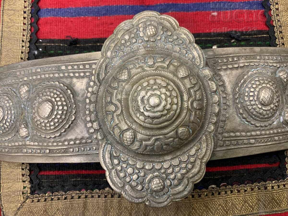 Auction  Large Revival-era silver belt buckle, chased