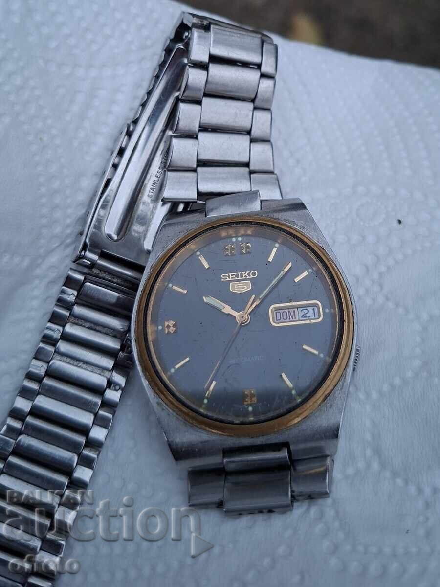 SEIKO AUTOMATIC WATCH with price 25.00 BGN | € 12.78 SEIKO AUTOMATIC WATCH with price 25.00 BGN | € 12.78