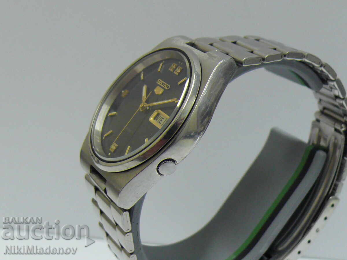 Automatic SEIKO 5 Seiko Men's Wristwatch, Working with price 159.99 BGN | € 81.80 Automatic SEIKO 5 Seiko Men's Wristwatch, Working with price 159.99 BGN | € 81.80