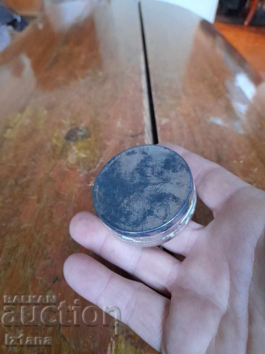 Δημοπρασία Παλιό κουτί Eucarbon