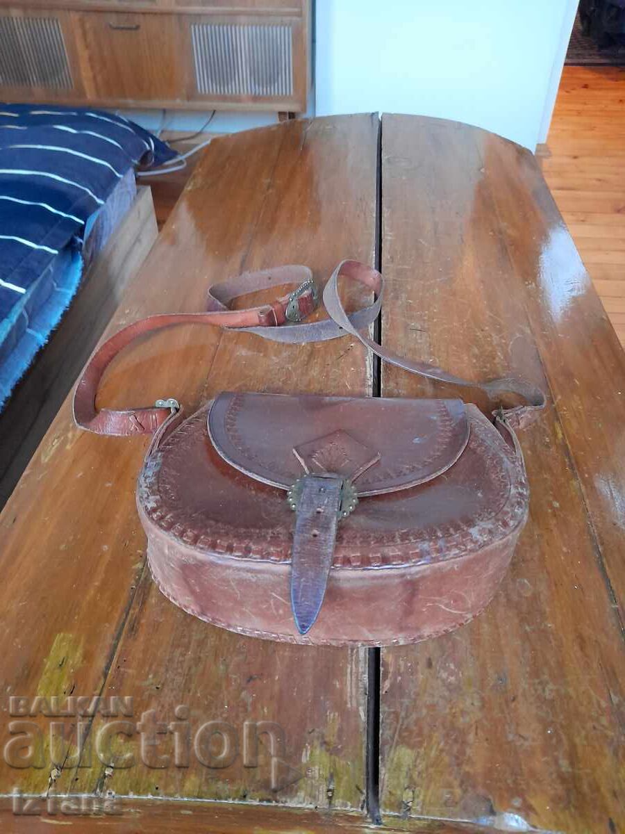 Γυναικεία δερμάτινη τσάντα