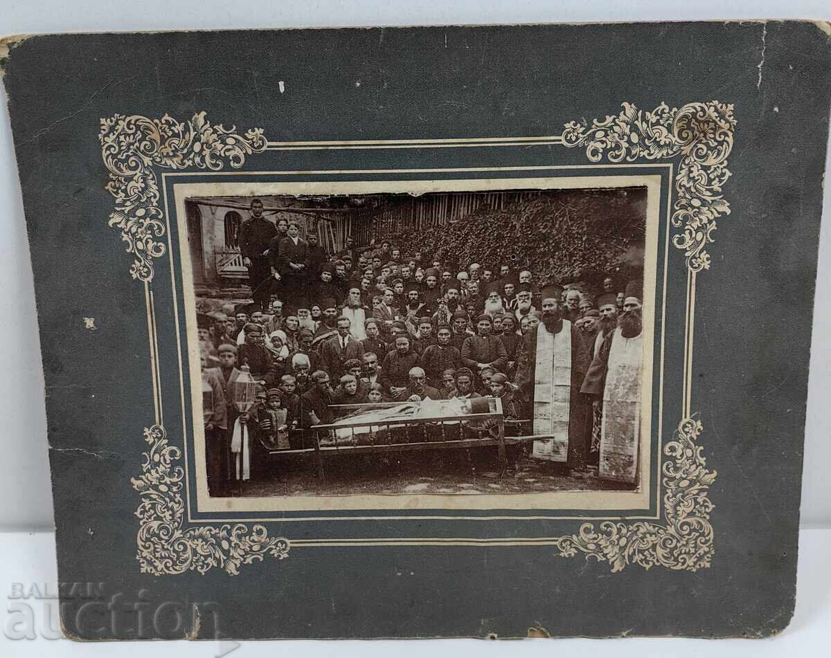 1922 ПОП СВЕЩЕНИК ПОПОВЕ ПОГРЕБЕНИЕ ПРОТОЙЕРЕЙ СНИМКА КАРТОН