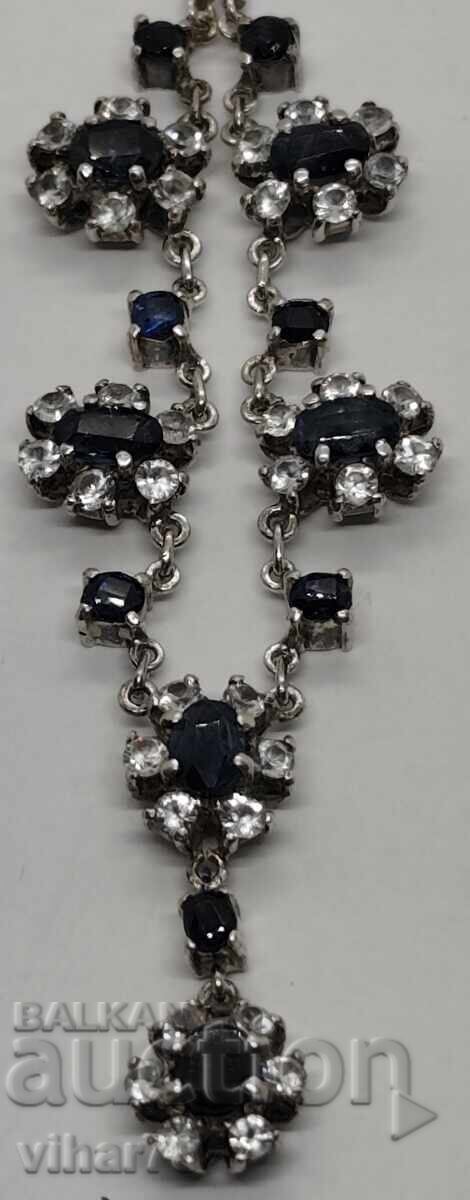 Colier din argint cu safir și diamante cu preț € 459.99 | 899.66 BGN