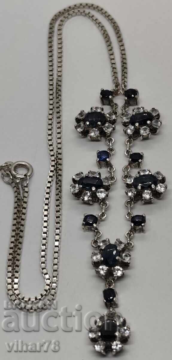 Сребърно колие със сапфир и диаманти Сребърно колие със сапфир и диаманти