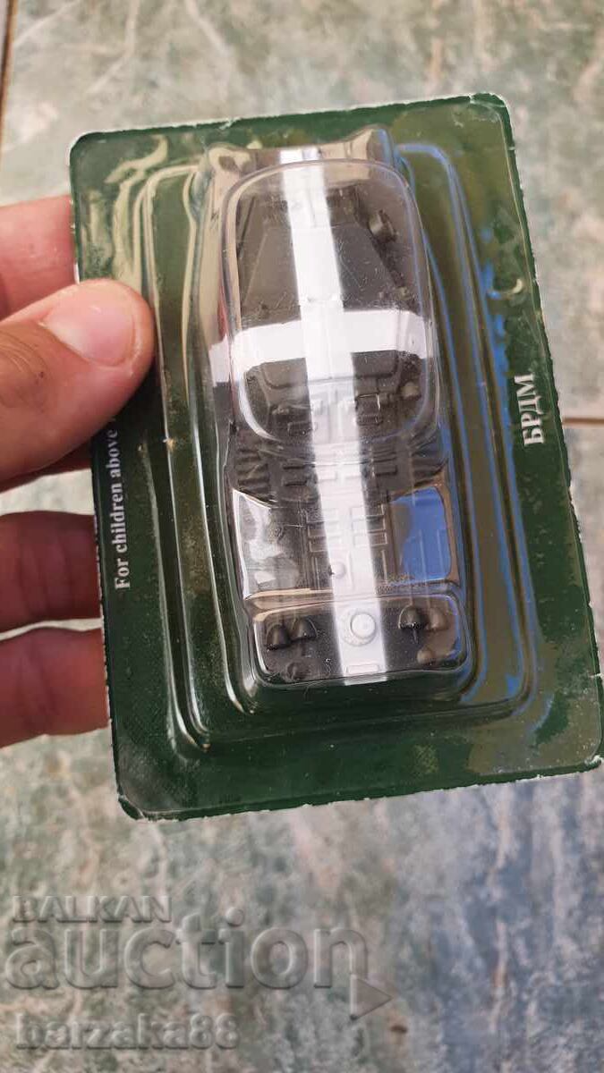 Auction  BTR Model 1:72 BRDM