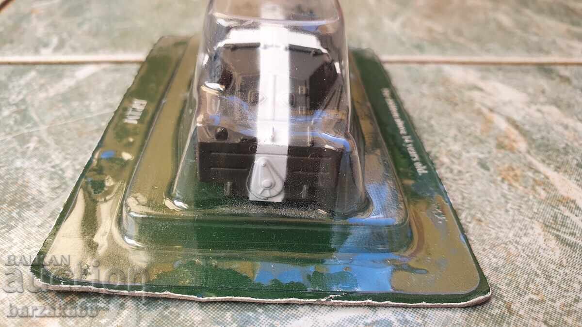 BTR Model 1:72 BRDM - 5