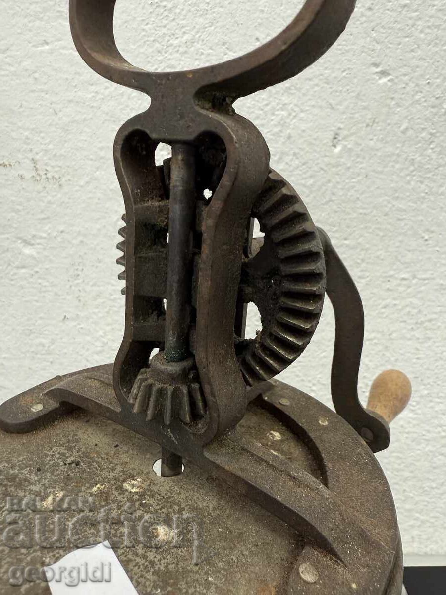 Authentic butter/milk churn. No. 7550 - 5