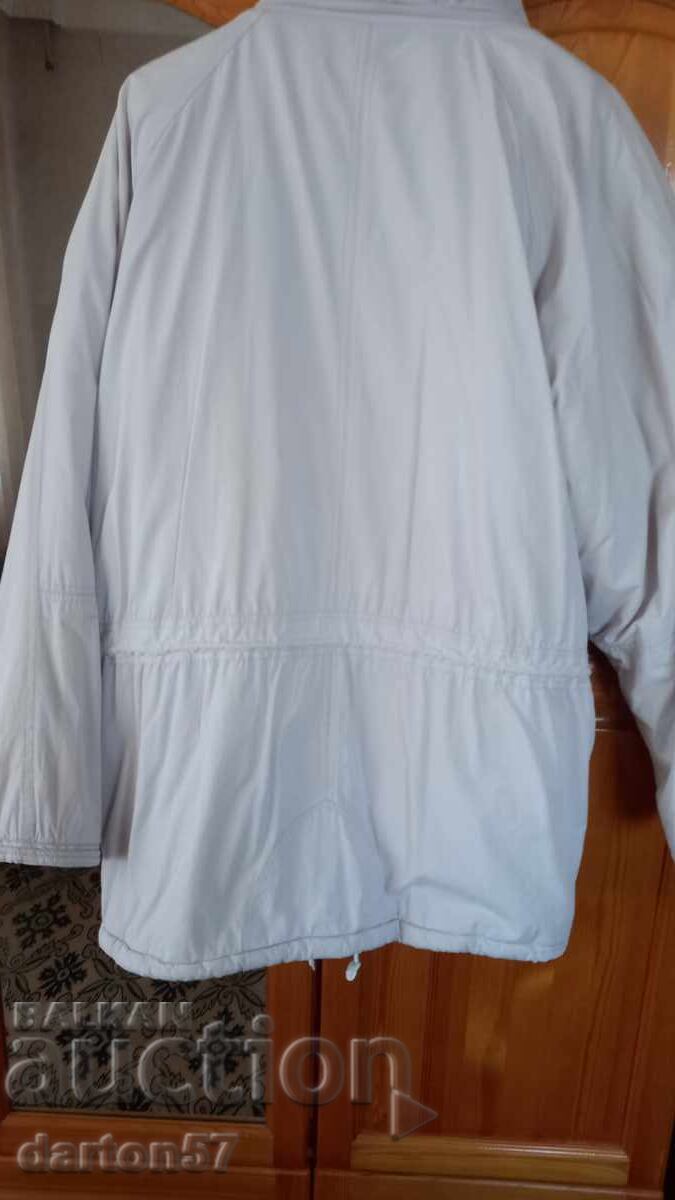 Auction Winter half-coat Auction Winter half-coat