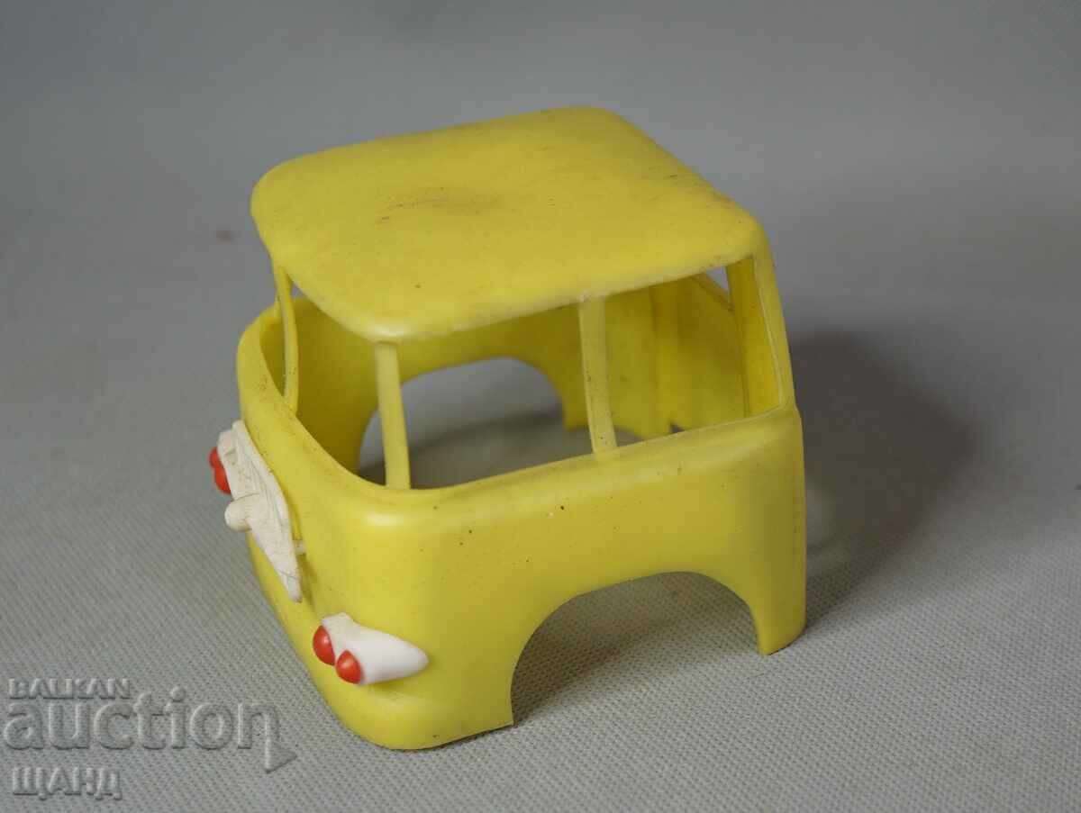 Παλιά Καμπίνα για Σοσιαλιστικό παιχνίδι μοντέλο φορτηγού με τιμή 10.15 BGN | € 5.19