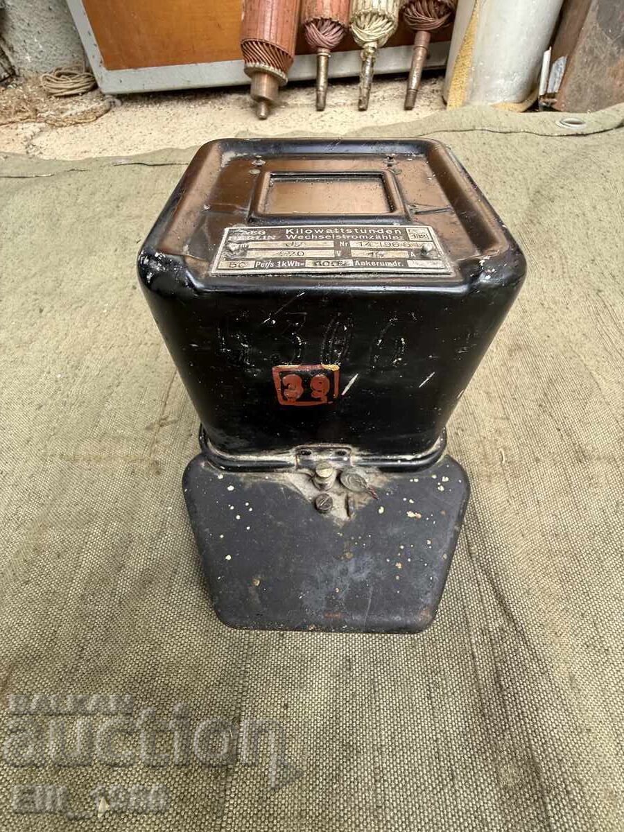 Old German electricity meter 1939 with price 60.00 BGN | € 30.68