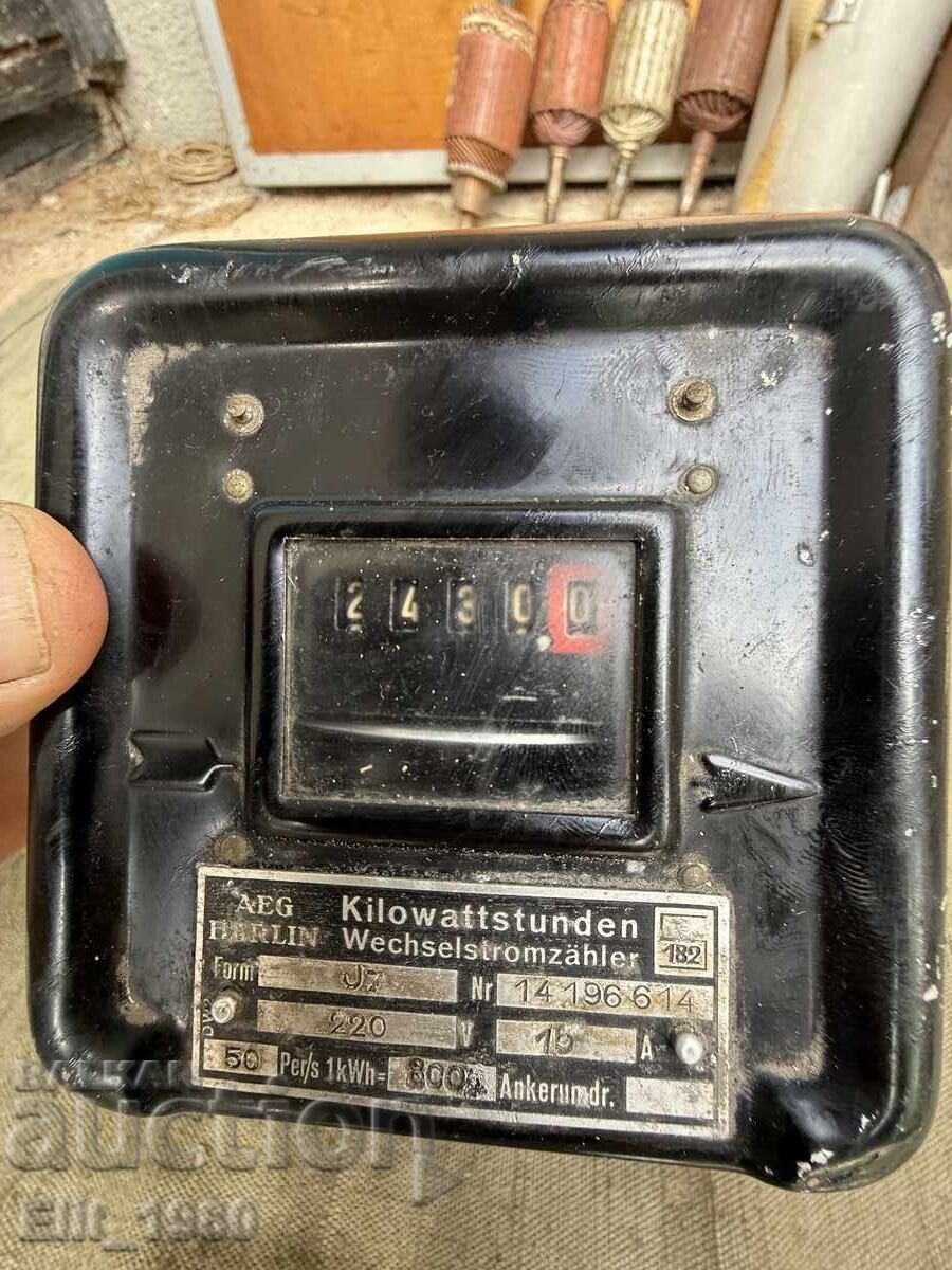 Delivery of Old German electricity meter 1939
