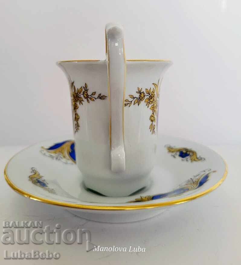 Auction Collectible porcelain coffee cup Könitz Porzellan Auction Collectible porcelain coffee cup Könitz Porzellan