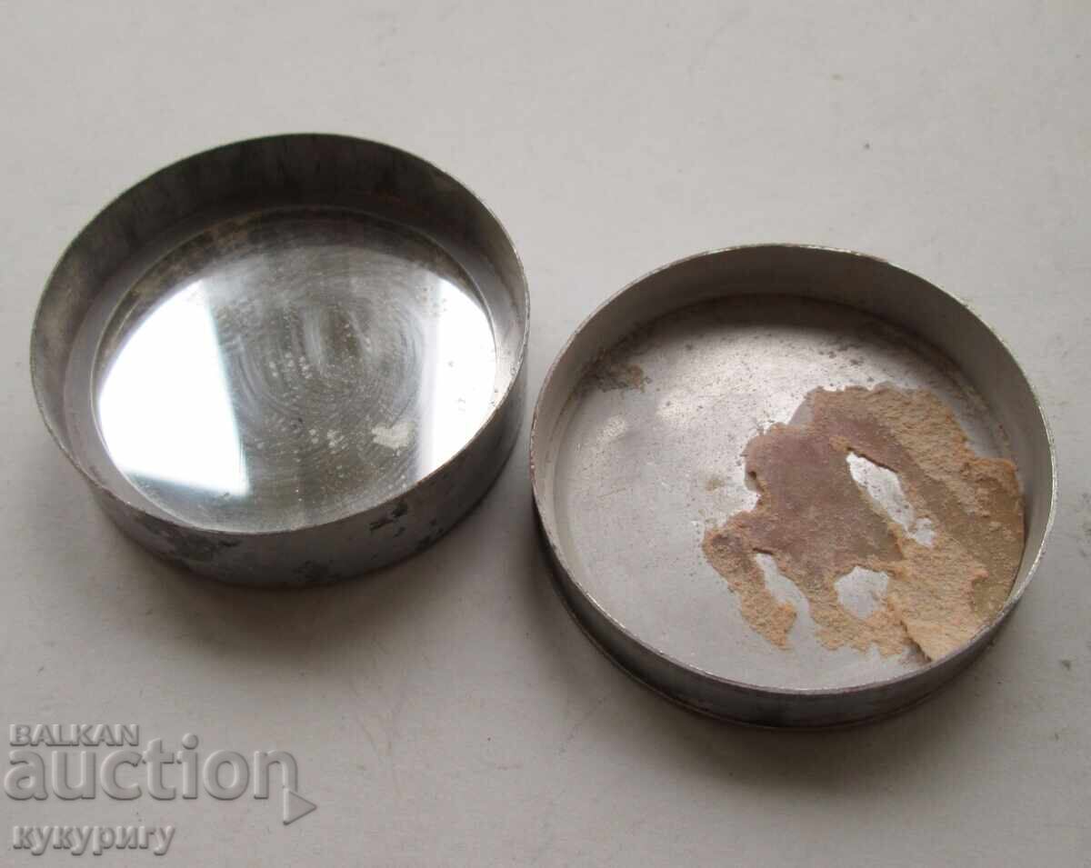 Auction  Old antique French powder compact Germandree Paris