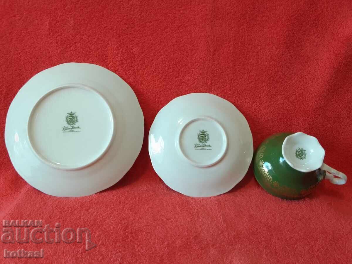 Delivery of Vintage three-piece WEIMAR gold-plated set - cup, 2 plates Germany GDR