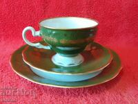 Set vechi de trei piese WEIMAR aurit - ceașcă, 2 farfurii Germania RDG