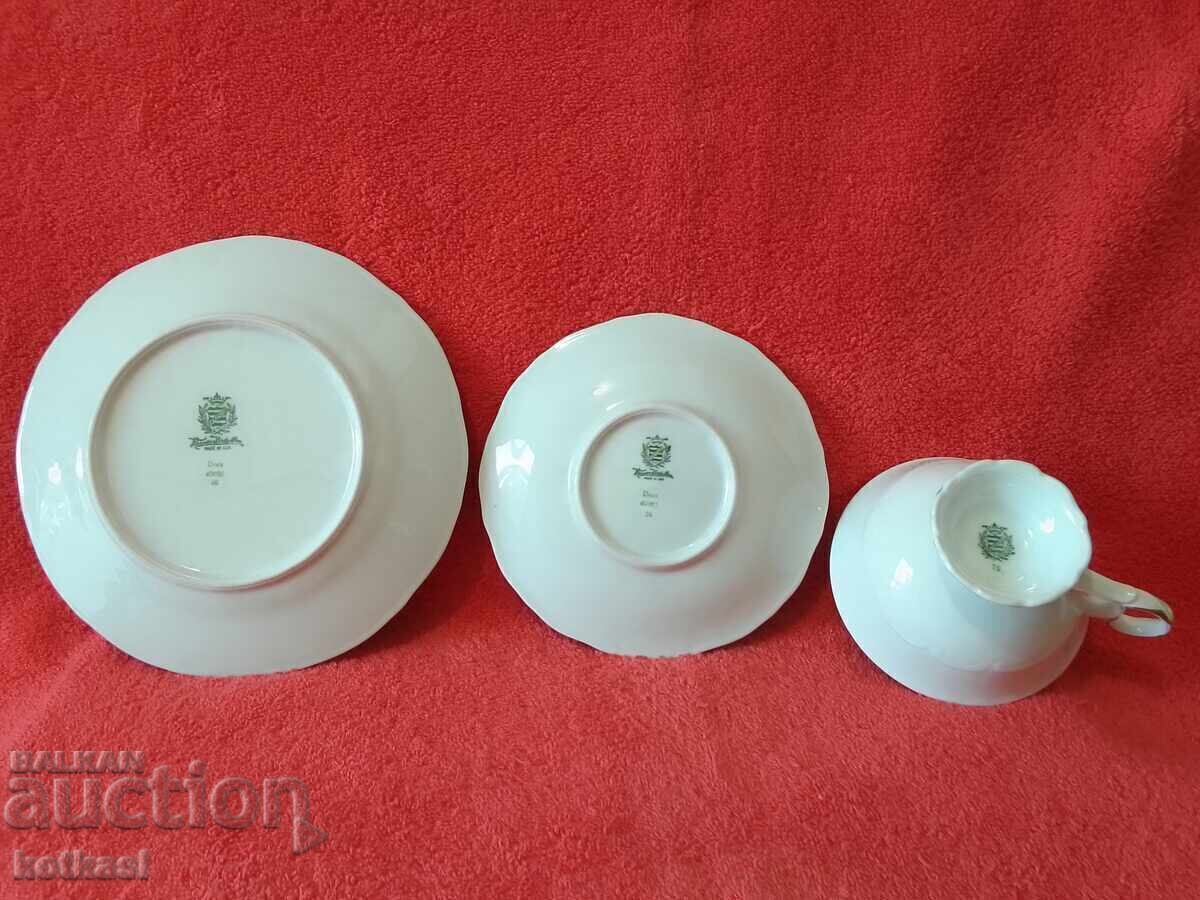 Delivery of WEIMAR Dora Gold-Plated Star Trio Set - Cup, 2 Plates GDR