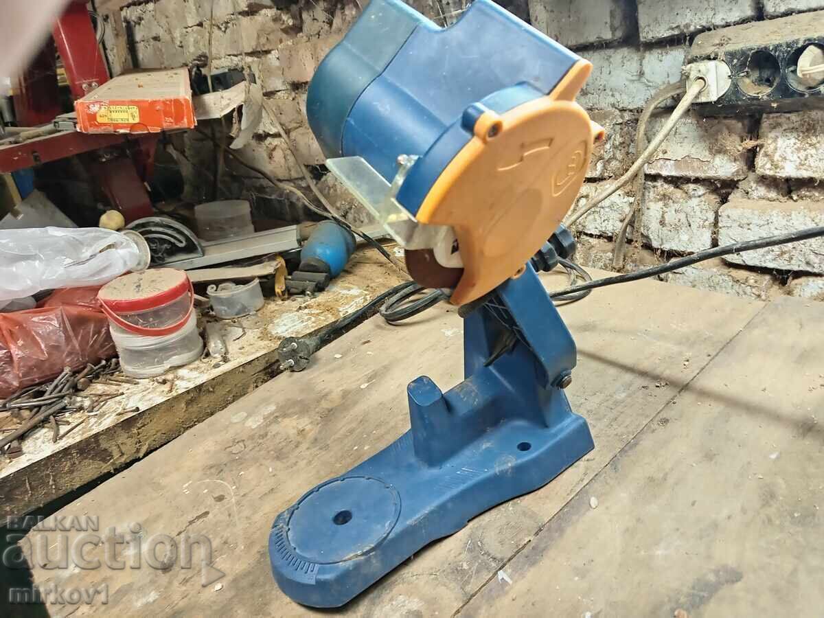 Aparat de ascuțit benzi pentru tăiat lemn cu preț € 10.23 | 20.01 BGN