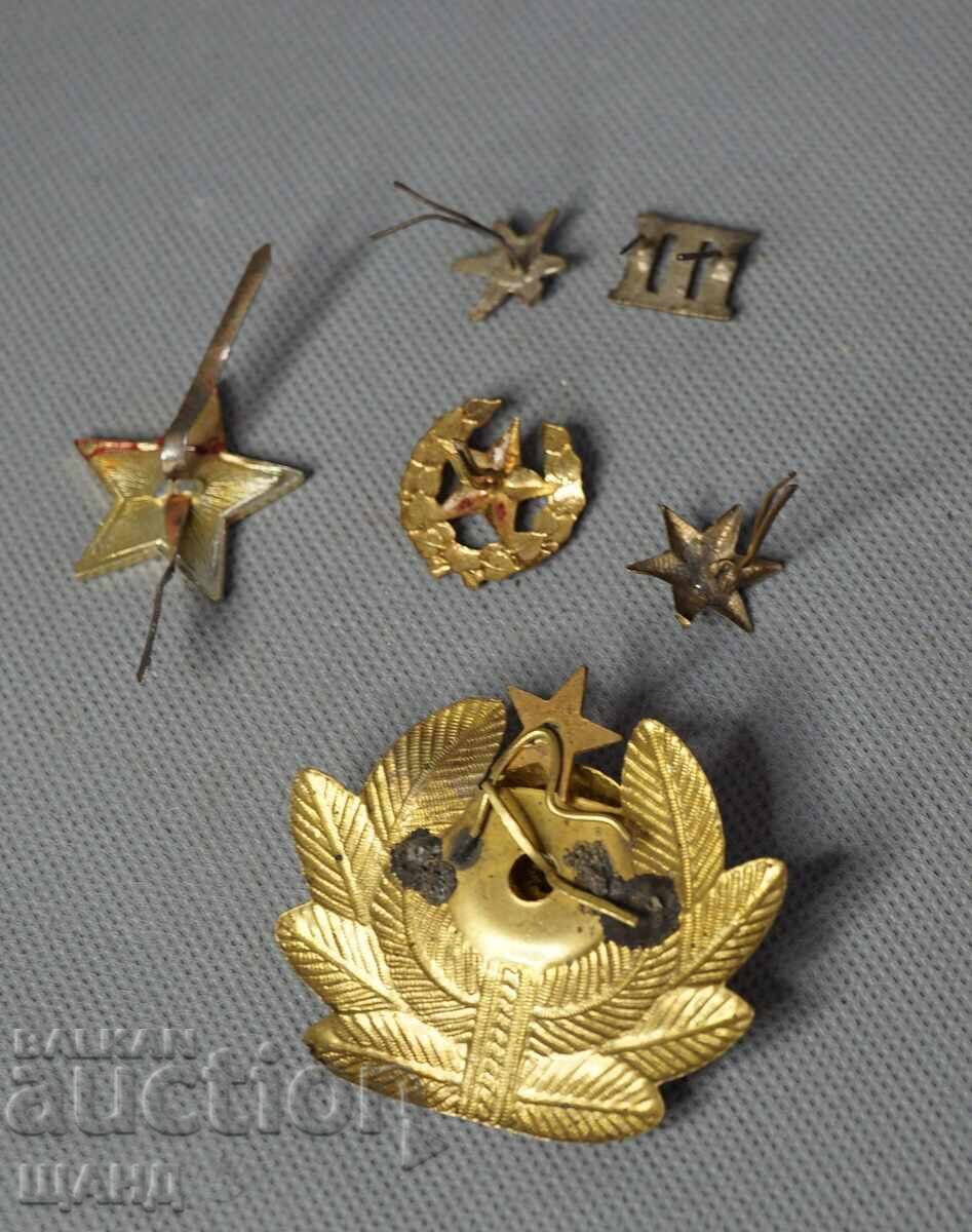 Lot Bulgaria Semne militare vechi uniformă cocardă pilot Forțele Aeriene cu preț 5.25 BGN | € 2.68