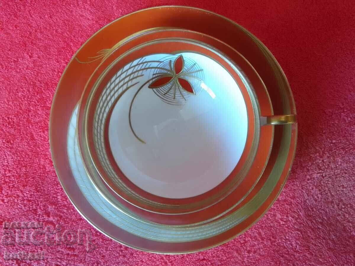 Vechi set triplu WALLENDORF - ceașcă, 2 farfurii Germania RDG - 7