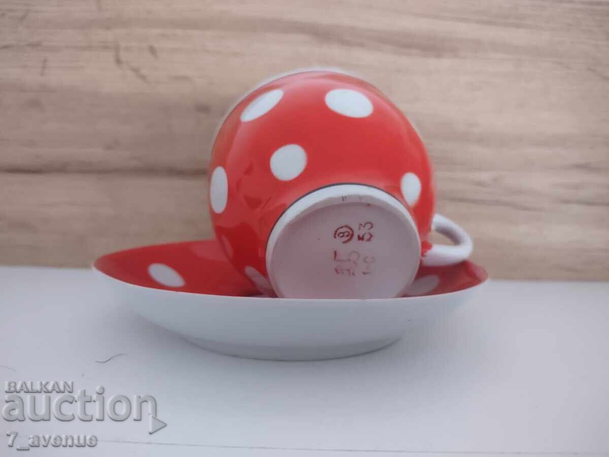 Παράδοση Παλιό ρωσικό πορσελάνινο φλιτζάνι με πιατάκι με βούλες, 30.10..25