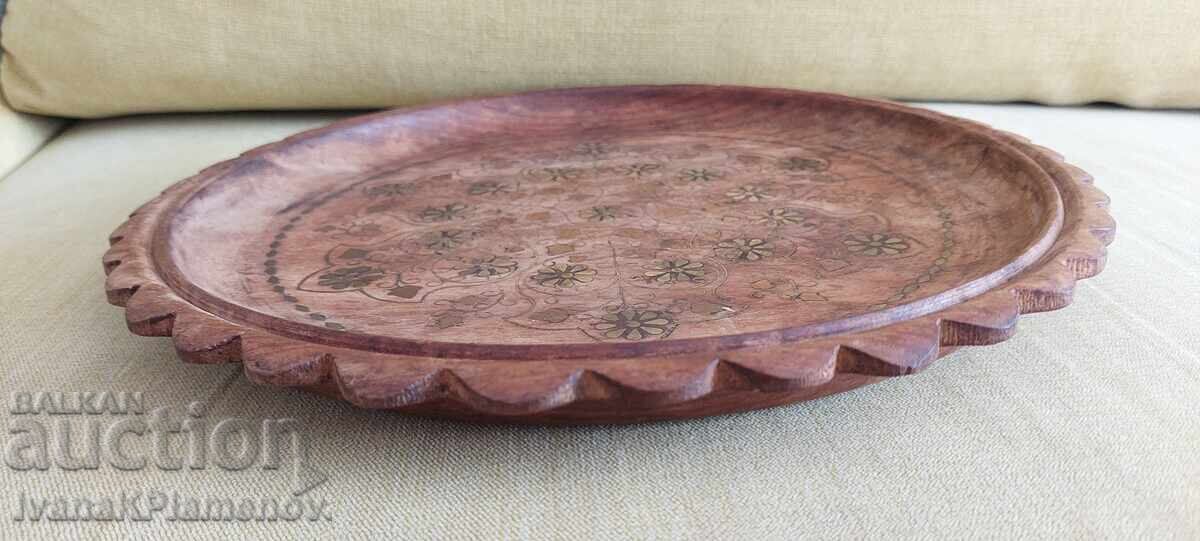 Delivery of Wooden panel inlaid with brass, 30cm, for connoisseurs