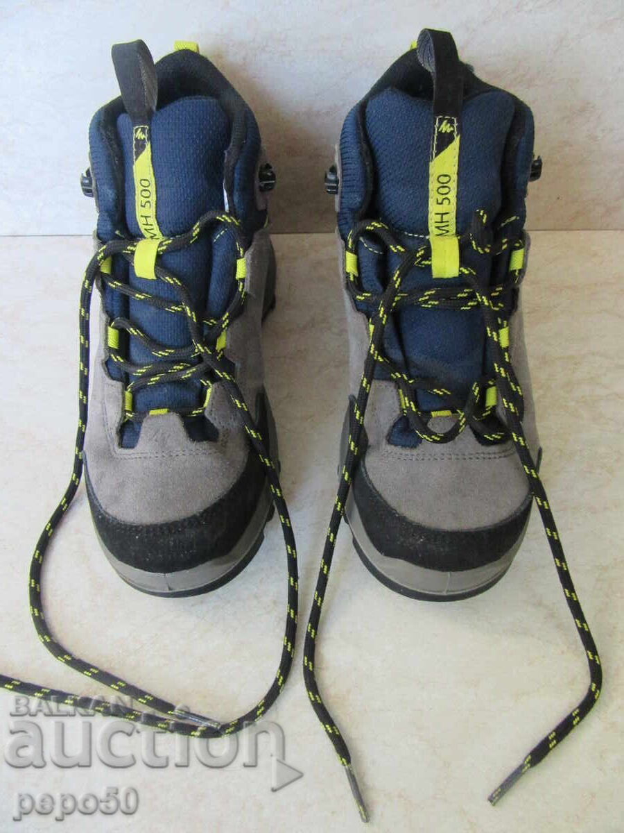 CHILDREN'S WARM WINTER BOOTS - Size 33