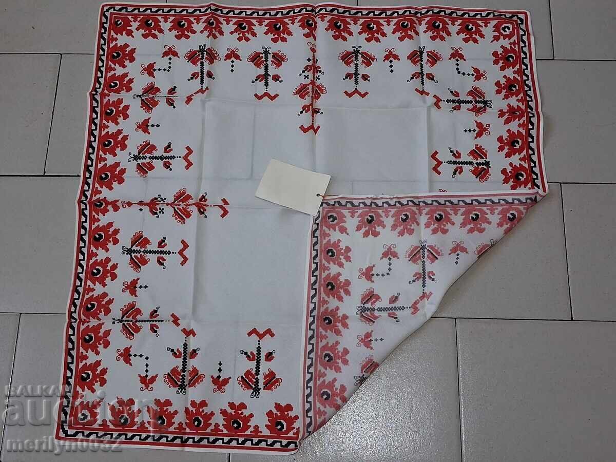 Παράδοση Μεταξωτό κεντημένο τετράγωνο, κάλυμμα, βουλγαρικό μετάξι