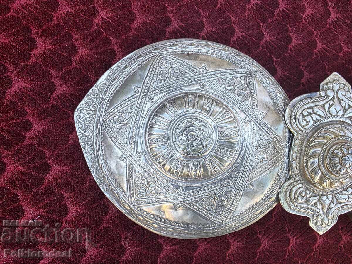 Pahfte pentru portul femeiesc din Bitola, Mariovo și Prilep cu preț 2000.00 BGN | € 1022.58 Pahfte pentru portul femeiesc din Bitola, Mariovo și Prilep cu preț 2000.00 BGN | € 1022.58