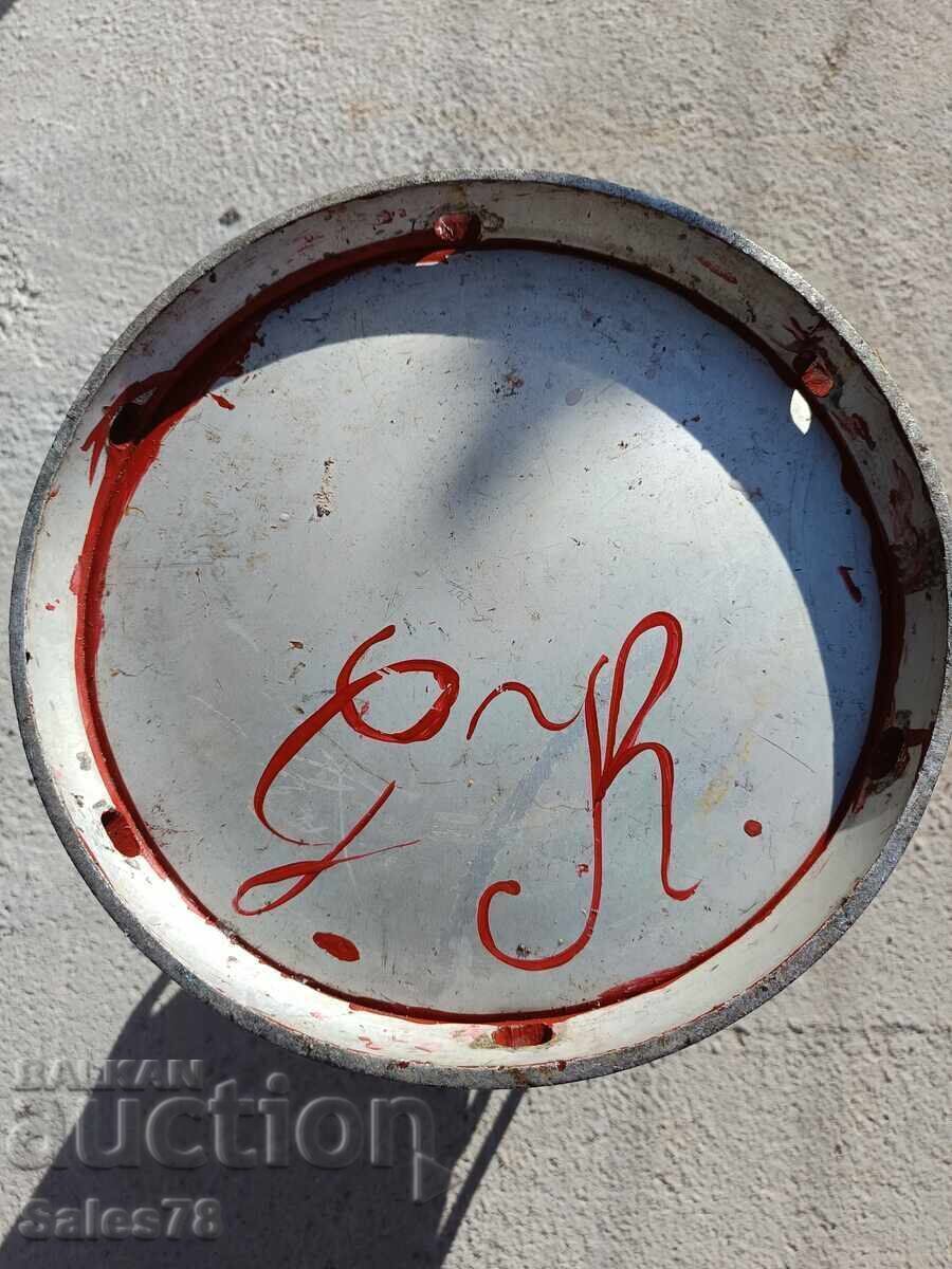 Παράδοση Παλαιό χειροποίητο ζωγραφισμένο γκιούμι γάλακτος Παράδοση Παλαιό χειροποίητο ζωγραφισμένο γκιούμι γάλακτος