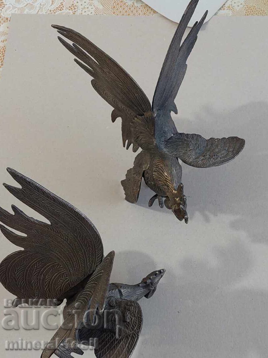 Auction  Old bronze cocks