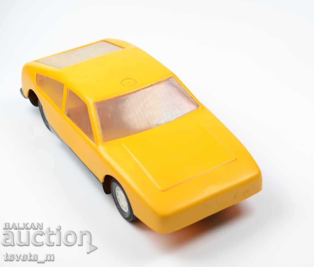 Auction Plastic car, children's toys, social (or Soviet-era) Auction Plastic car, children's toys, social (or Soviet-era)