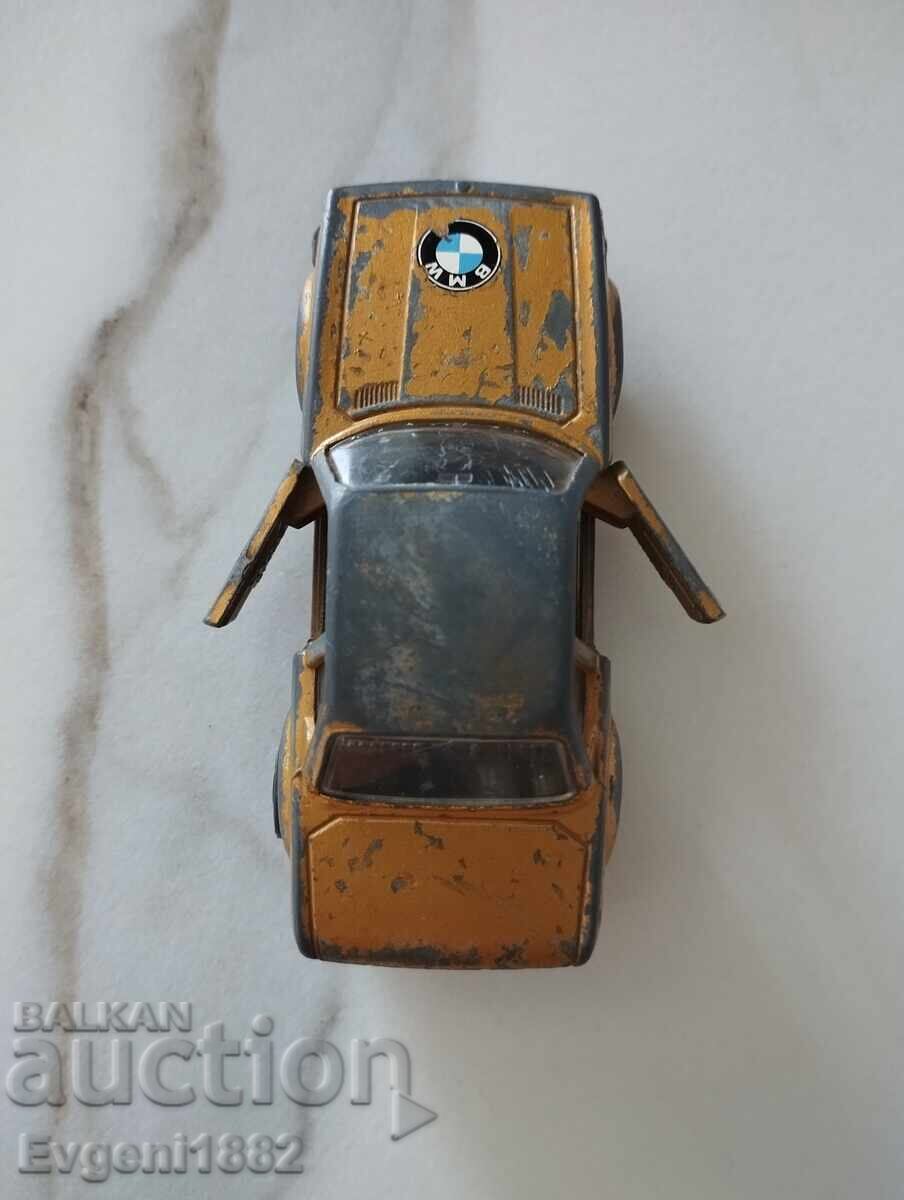 BMW 3.0 CSL Matchbox made in Bulgaria Matchbox Trolley - 6 BMW 3.0 CSL Matchbox made in Bulgaria Matchbox Trolley - 6