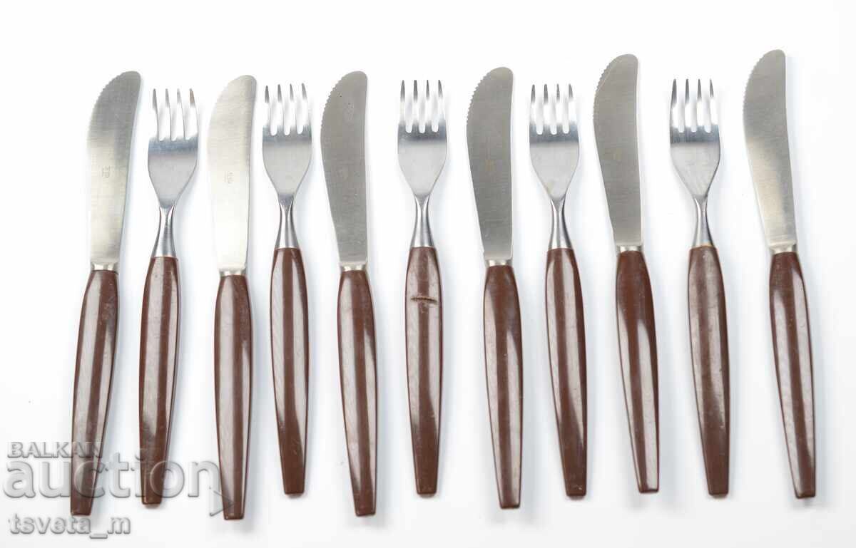 Auction  Forks and Knives 11 pcs