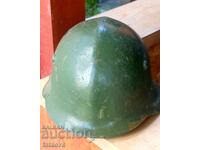 Casca militară veche, tip germană