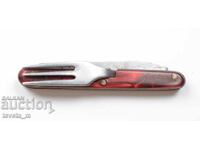 Small pocket knife with 2 tools