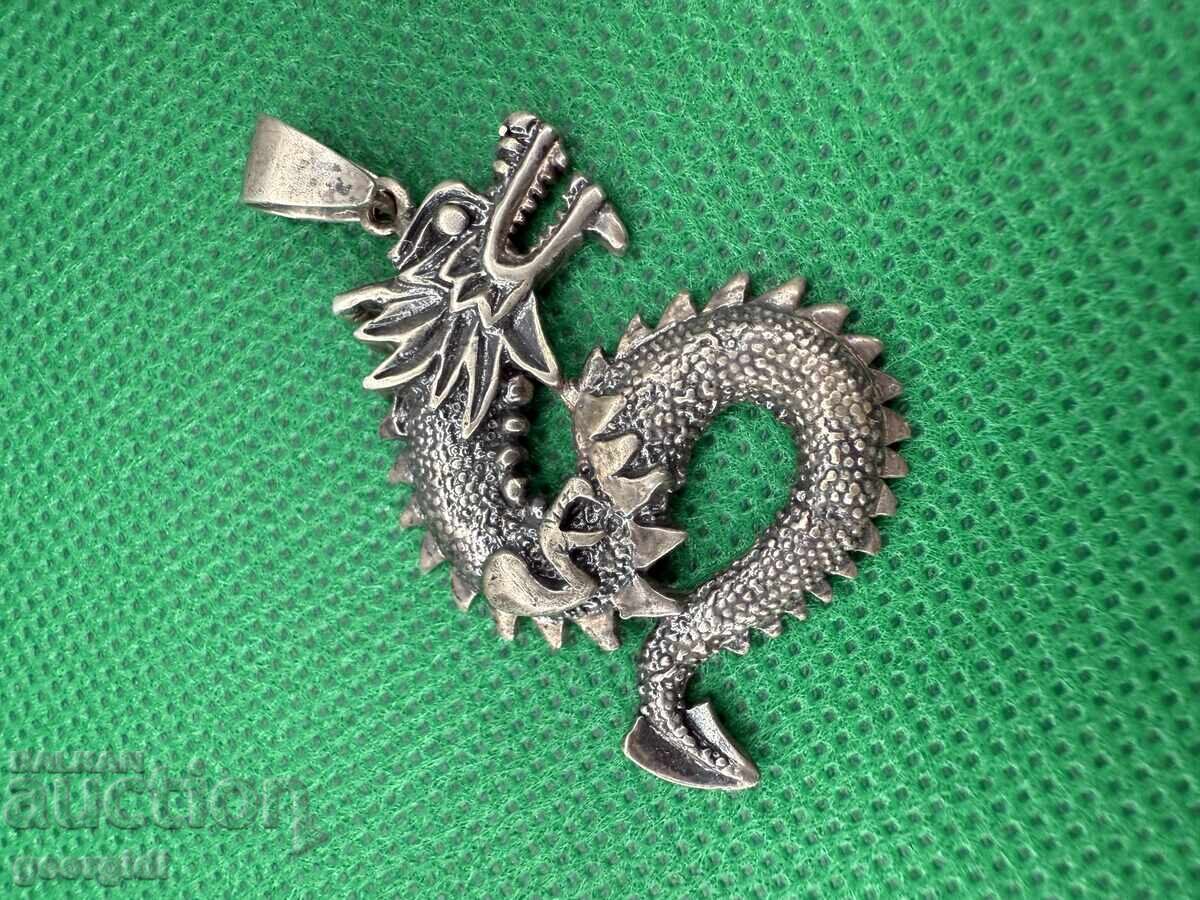 Silver pendant Chinese dragon. No. 7552 - 7 Silver pendant Chinese dragon. No. 7552 - 7