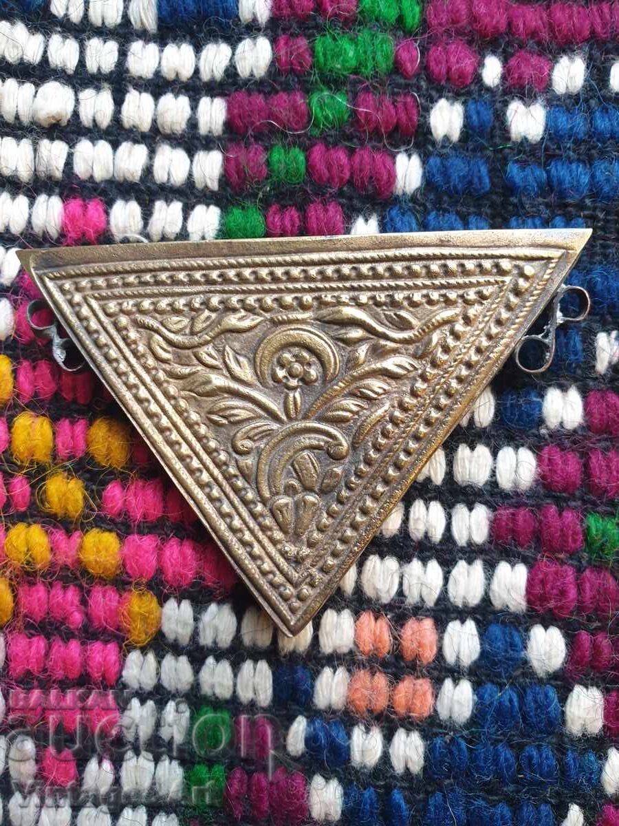 Old Revival-Era Muska Without Chains