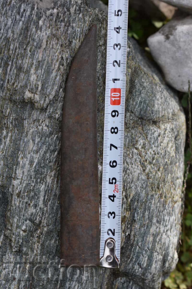 Παλιά θήκη μαχαιριού με τιμή 20.00 BGN | € 10.23 Παλιά θήκη μαχαιριού με τιμή 20.00 BGN | € 10.23