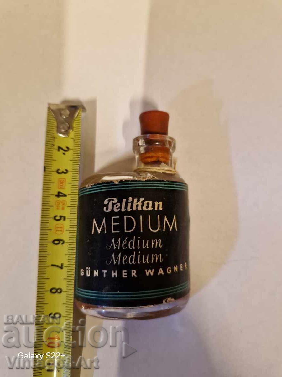 Mica Sticluță PeliKan Medium Günther Wagner cu preț 12.00 BGN | € 6.14