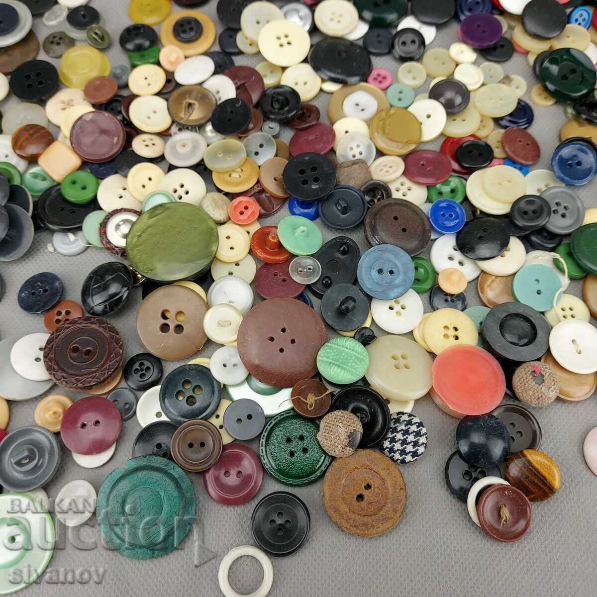 Old buttons lot of over 150 pieces different sizes #3295 with price 19.99 BGN | € 10.22