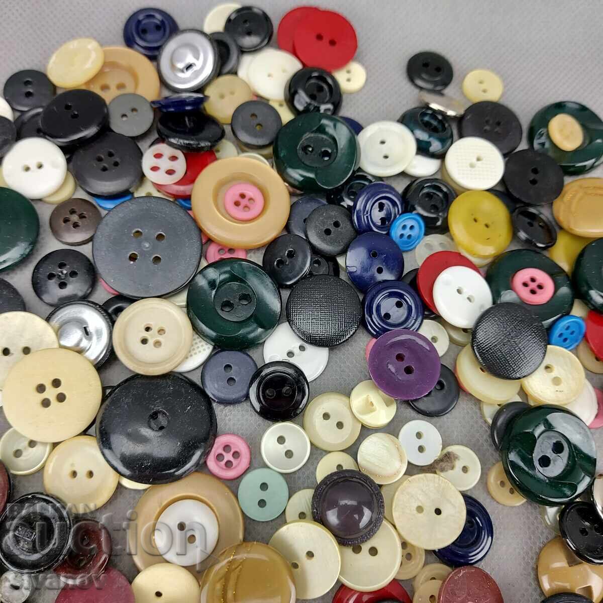 Old buttons lot of over 150 pieces different sizes #3295 - 5