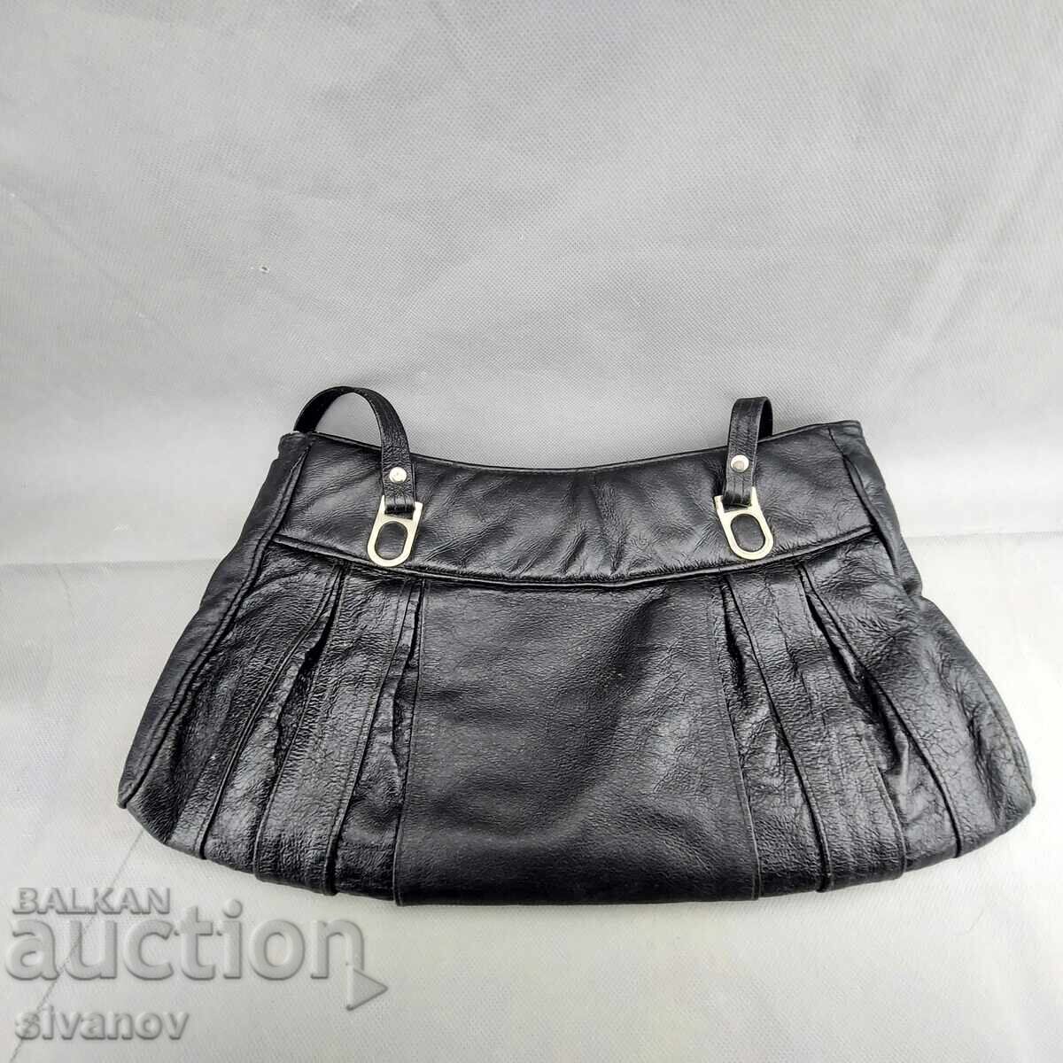 Стара съветска дамска чанта Черна кожена модна чанта #3307 с цена 24.99 лв. | € 12.78